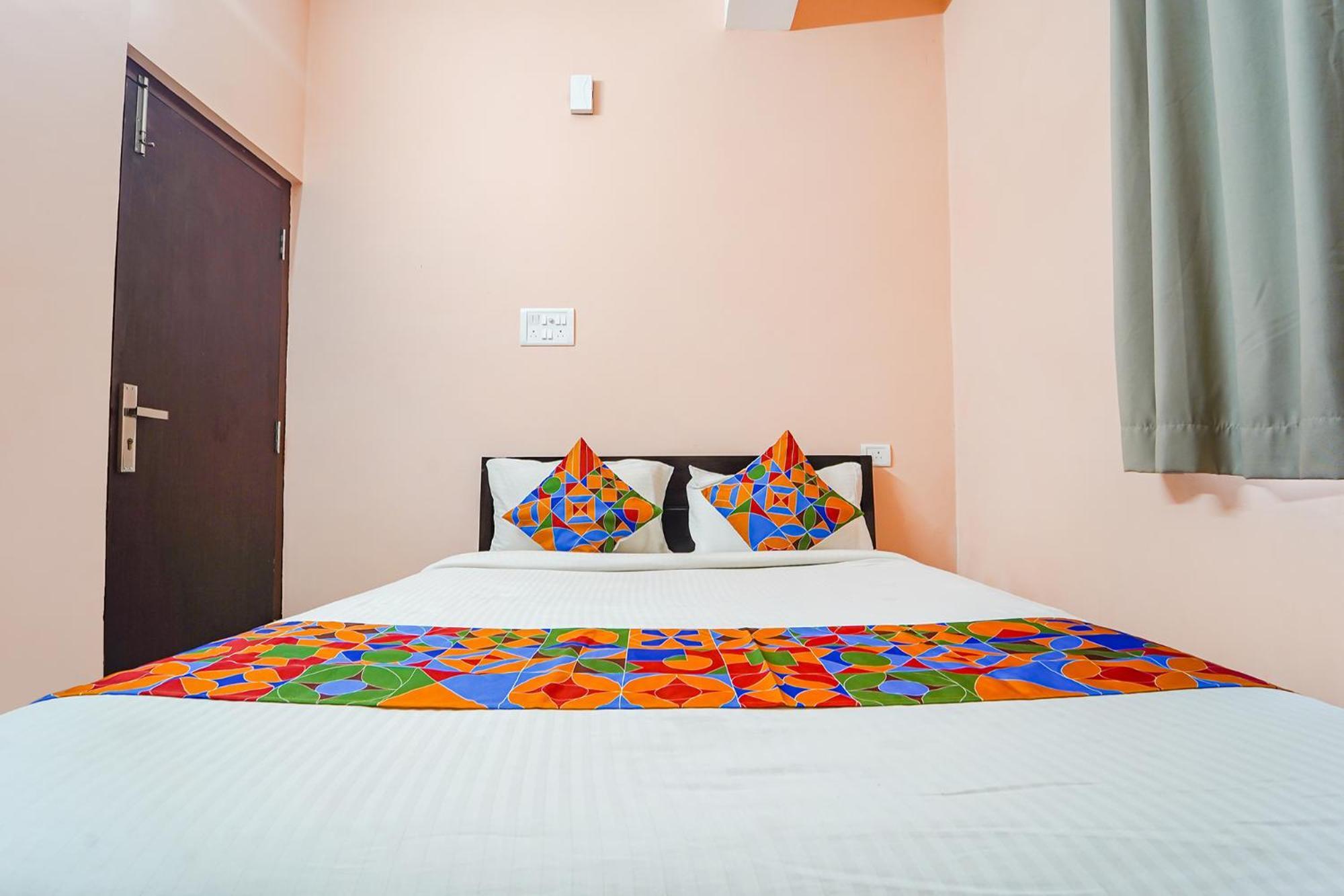 Fabexpress Its South East Residency Hotell Siruseri Eksteriør bilde